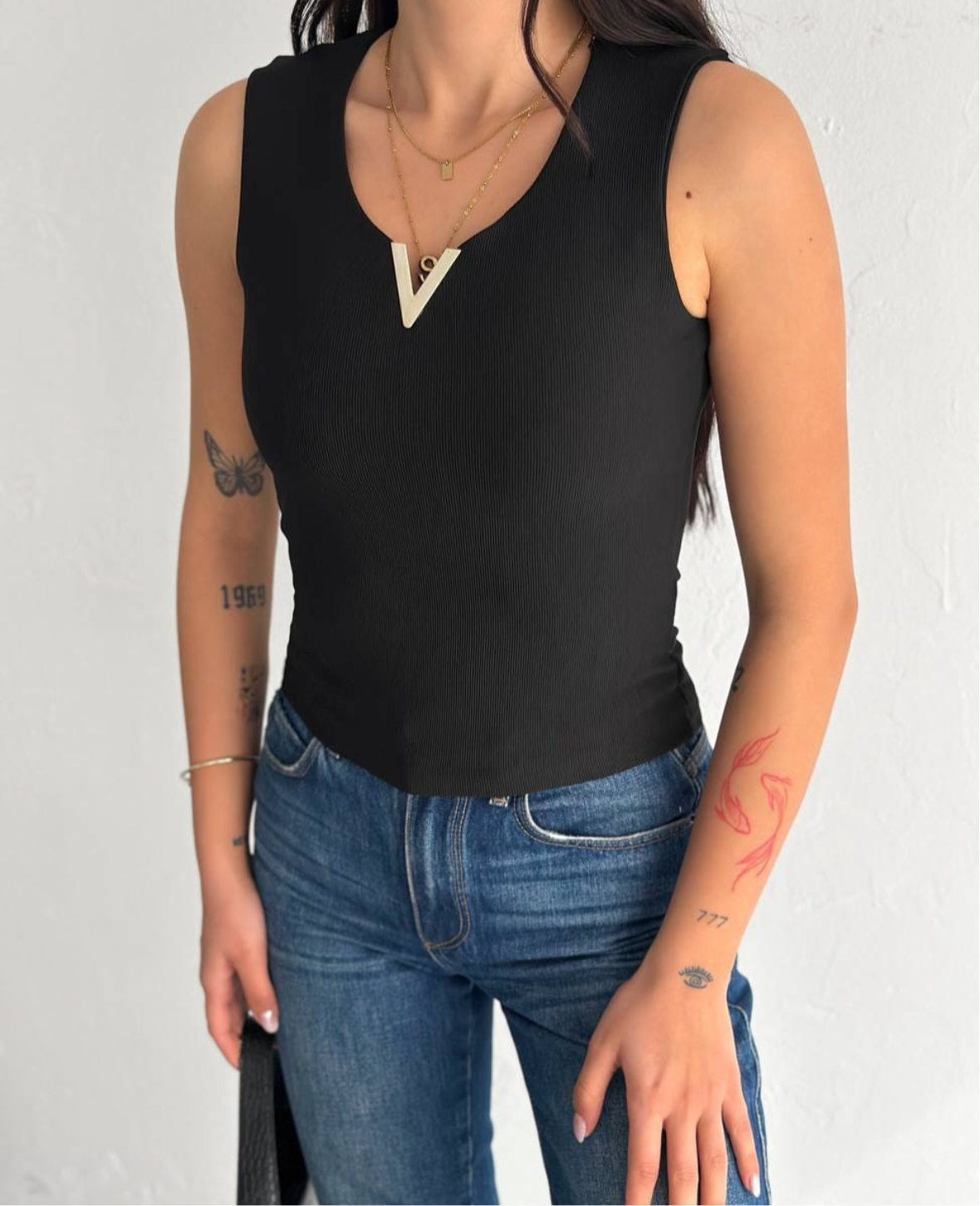 Black V Basic Top