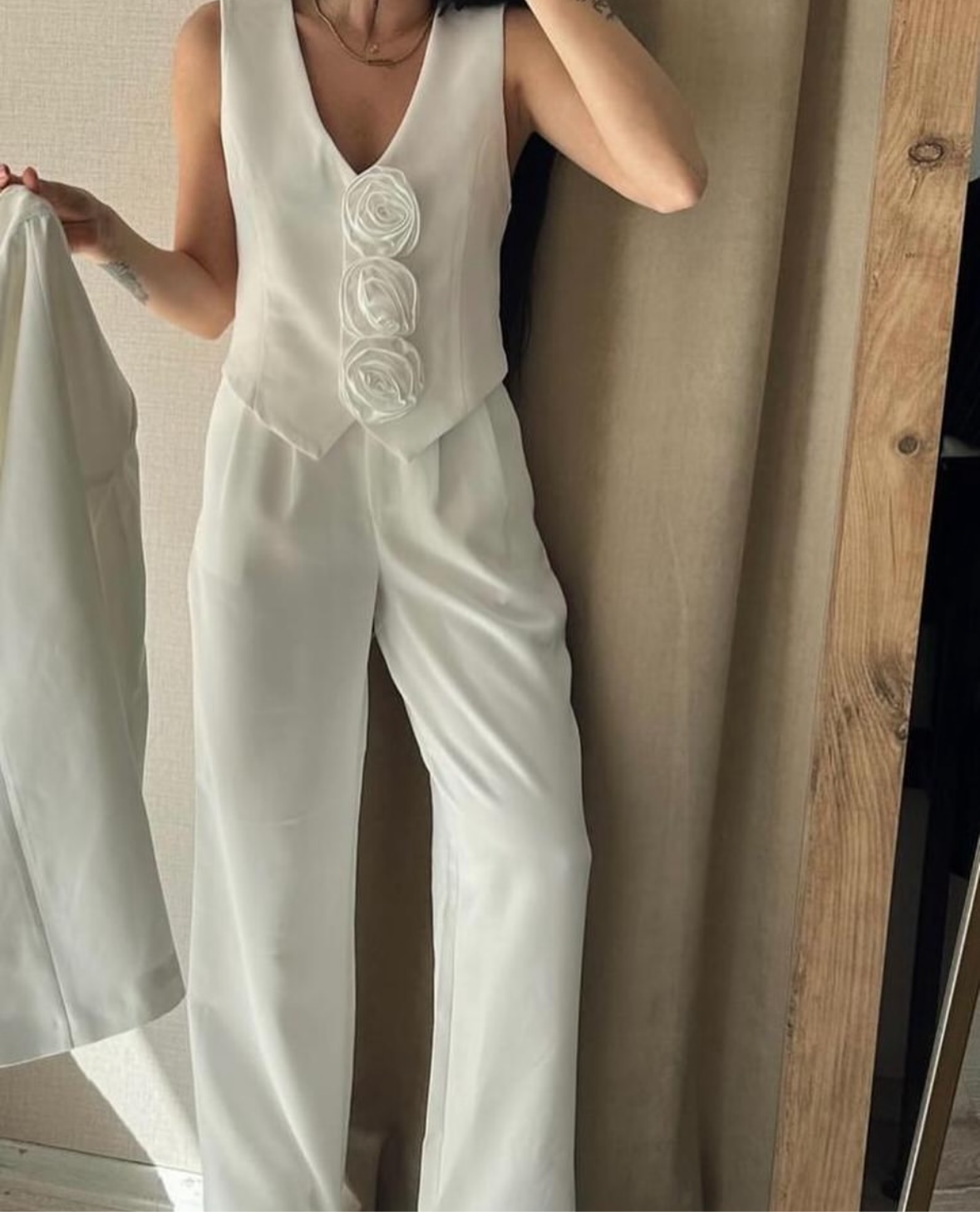 White rose vest set- 2pcs