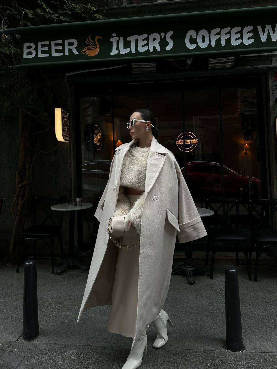 Elegancy Off White Coat