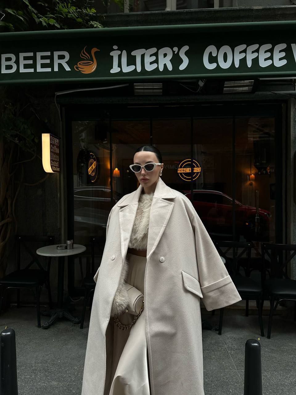 Elegancy Off White Coat