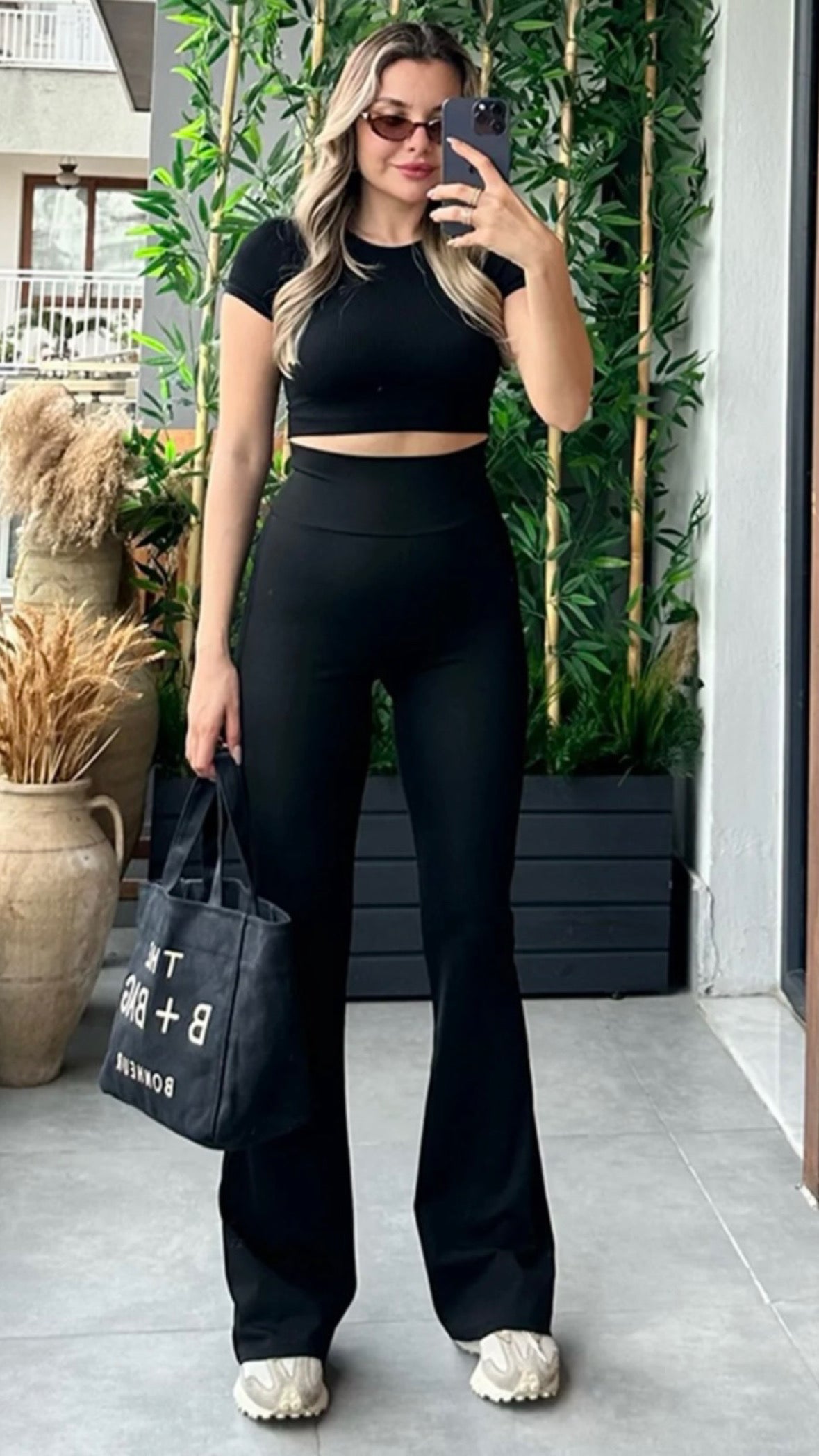 Black Set